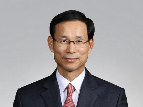 문재인 대통령이 8일 내정한 최정호 신임 국토부 장관 후보자.<연합뉴스>